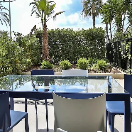 Sublime Promenade Des Rdj Apartment