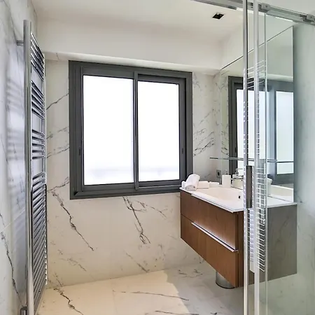 Sublime Promenade Des Rdj Apartment